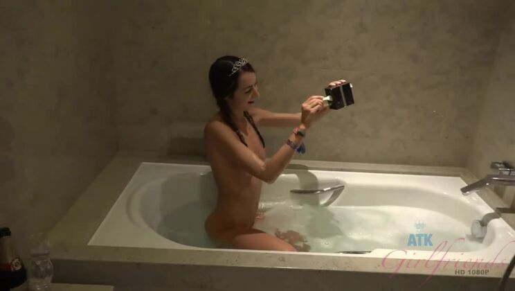 Lily Adams Shower Fuck & Creampie – POV Action