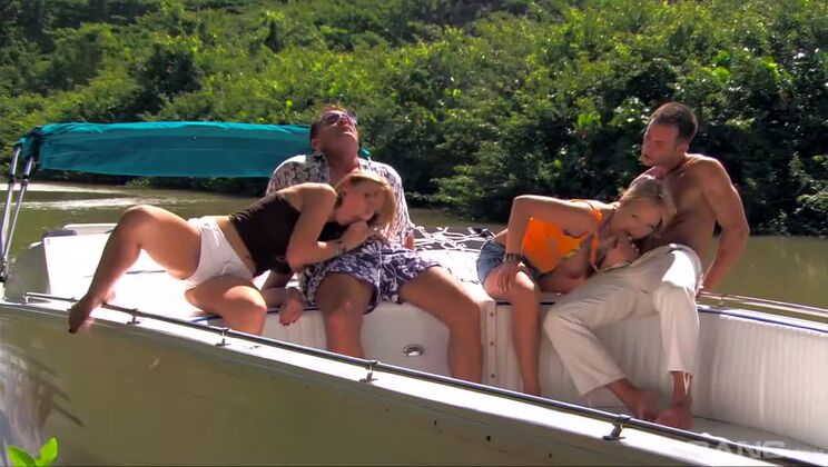 [BANG.com] - Mike Angelo Double Team with Jessica & Morgan on Water