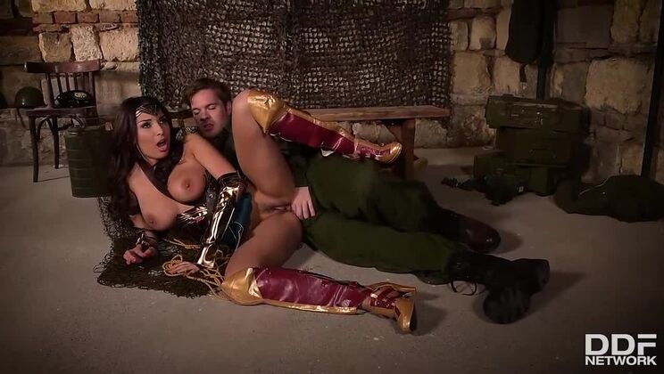Anal Adventure with Wonder Woman Anissa Kate