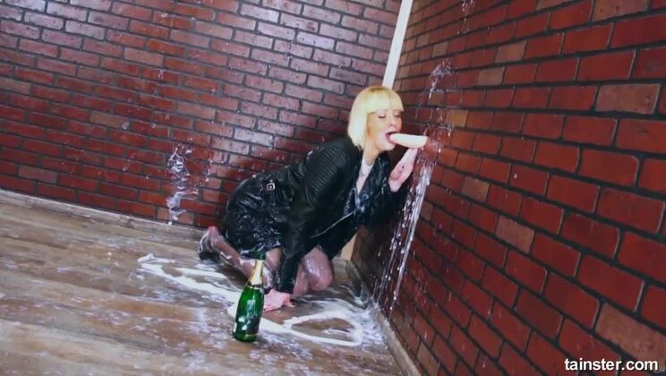 Tattooed MILF in Leather Lingerie Gets Cum All Over