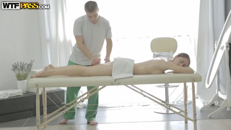 [HDMassagePorn] - Nikolas and Aruna Aghora Team Up for Anal Brunette Fun - Nikolas - Aruna Aghora