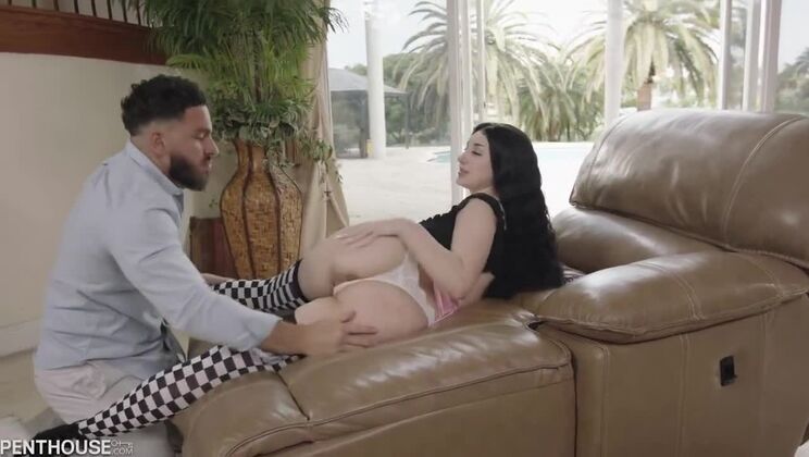 [PentHouse] - Brunette Bombshell Skylar Vox Gets Creamed - Skylar Vox