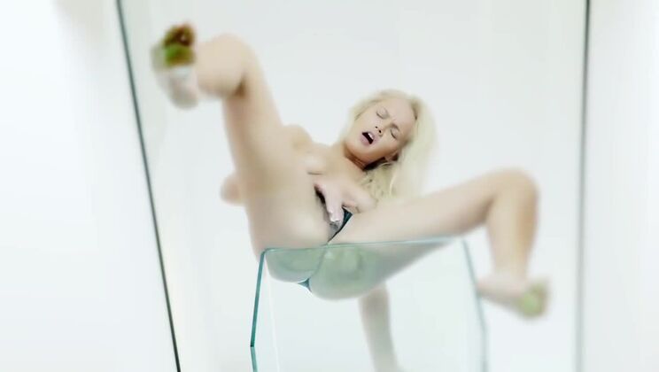 Beautiful Girl, No One