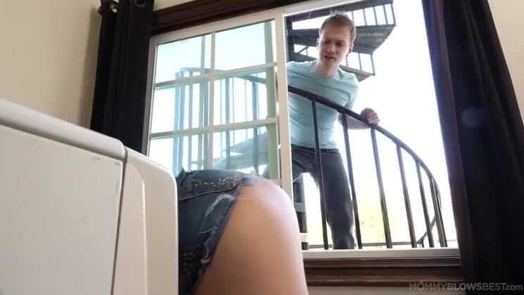[MommyBlowsBest] - Christie Stevens - Big Tits Blonde Takes Cum - Christie Stevens