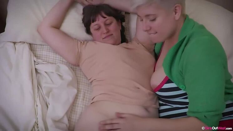 Anal Action with Blonde Big Tits Charlee & Violette