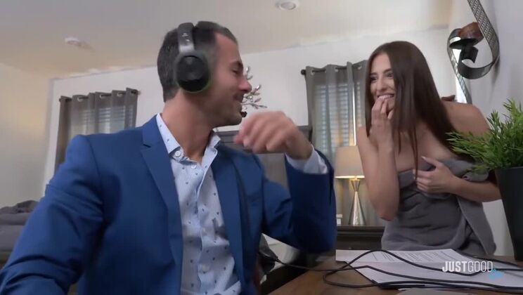 Full XXX Video: Aubree Valentine's Astonishing Performance