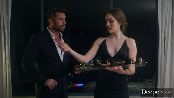 [Deeper] - Brunette Beauty Rides Hard in Reverse Cowgirl and Doggy Style - Manuel Ferrara - Freya Parker