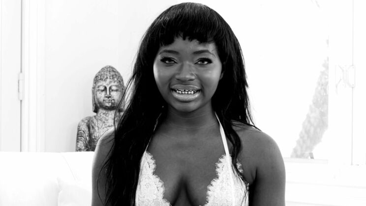 The Noemie Ebony Experience - BTS