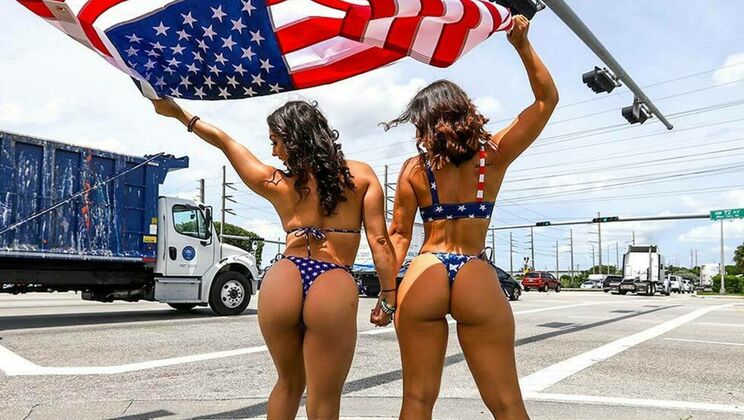 Two Hot Brunettes Share a Big Dick - Cumshot Finish