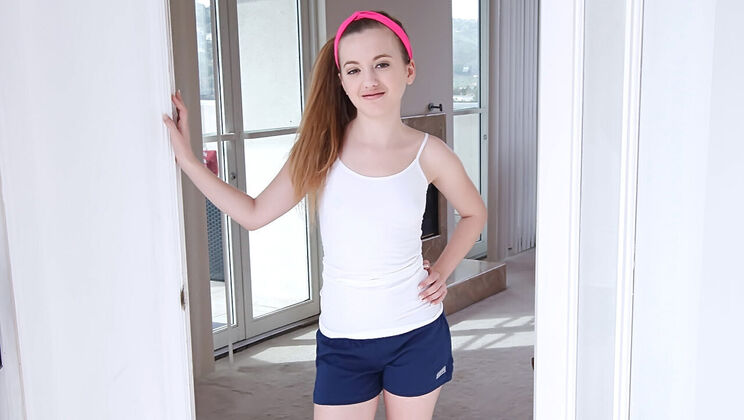 [TeenPies] - Overflowing Cum on Marissa's Face