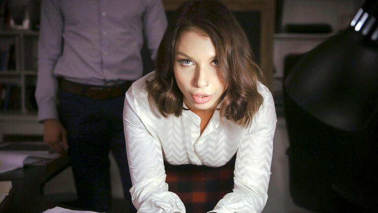 [MYLF] - Ivy Lebelle Loves Damon's Hard Dick - Damon Dice - Ivy Lebelle