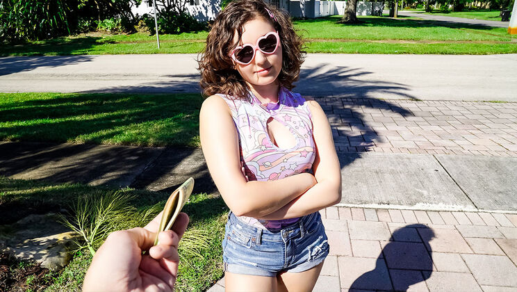 Leana Lovings Gets Paid in a Different Way