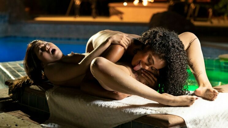 [Babes.com] - Tattooed Teens Get Intimate Outdoors - Shyla Jennings - Scarlit Scandal