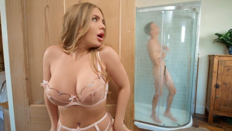 Big Cock for Alessandra's Last Wild Ride