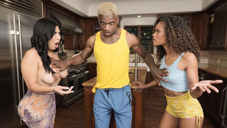 [Brazzers] -  Blowjob Gangbang with Damion! - Scarlit Scandal - Tokyo Lynn - Damion Dayski