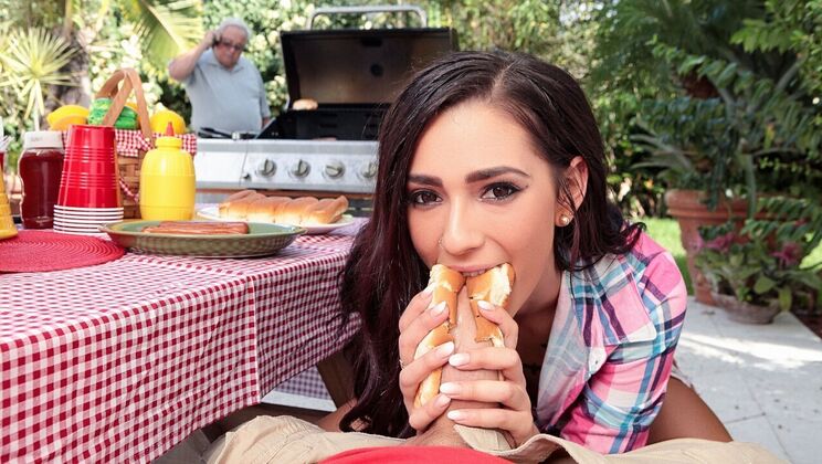 [SneakySex] - European Exchange: Outdoor Fuck - Jaye Summers - Duncan Saint