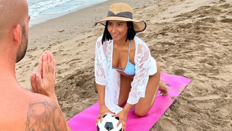 [GFLeaks] - Tattooed Beach Bums