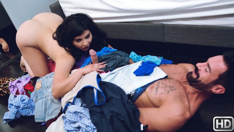 [MonsterCurves] - Charles Dera's Cock in Every Hole - Charles Dera - AliceafterDark