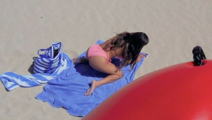 [IKnowThatGirl] - Beach Lifesaving with Oiled Skin - Tony Rubino - Autumn Falls