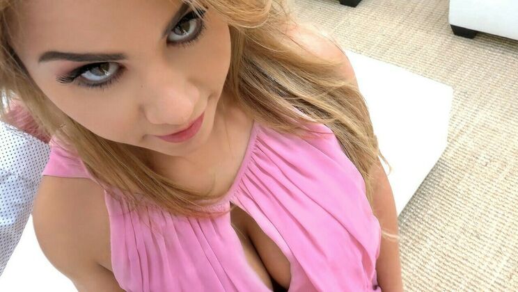 [LatinaSexTapes] -  Latina POV Girlfriend Action - Sofia Valletta