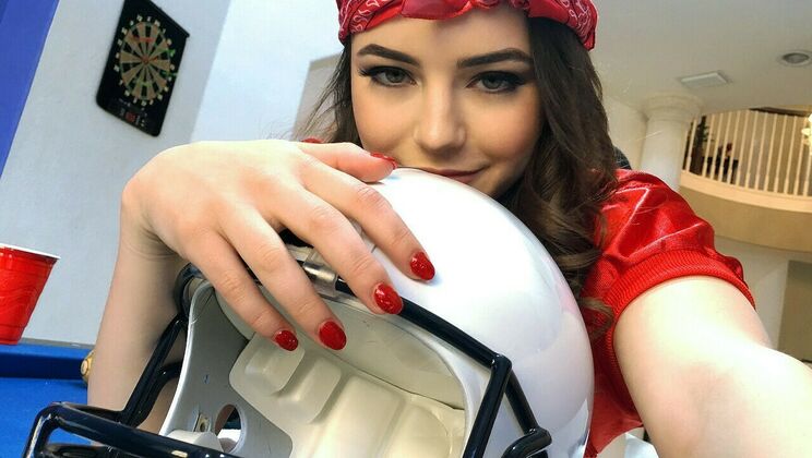 [IKnowThatGirl] - Lost Bet with Amateur Girlfriend - Kylie Quinn