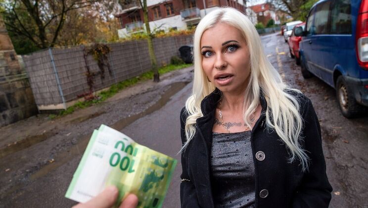 [PublicAgent] - Big Tits MILF Teacher in Amateur Sex - Martin Gun - Suzi Grande