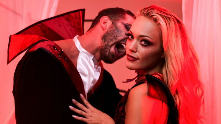 [EroticaX] - Lingerie Lover Gets Kissed - Quinton James - Mylene Monroe