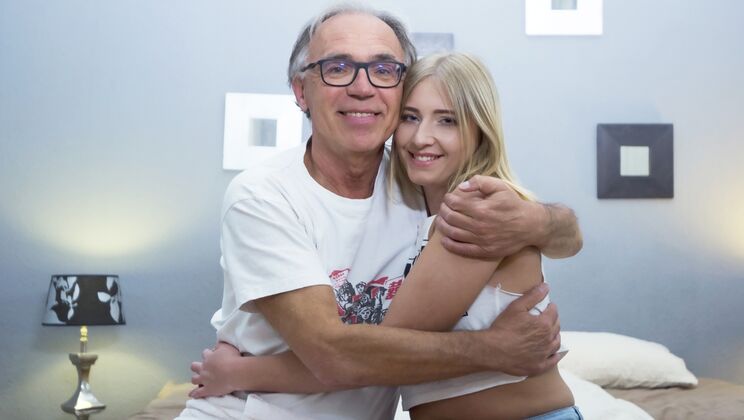 [Oldje] - Cumshot Close Up with Magic Hands