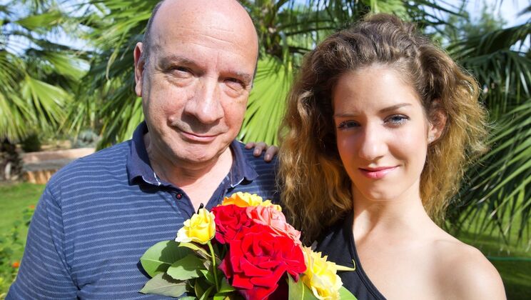 [Oldje] - Tattooed Skank Gets Facial - Monique Woods - Fialucci