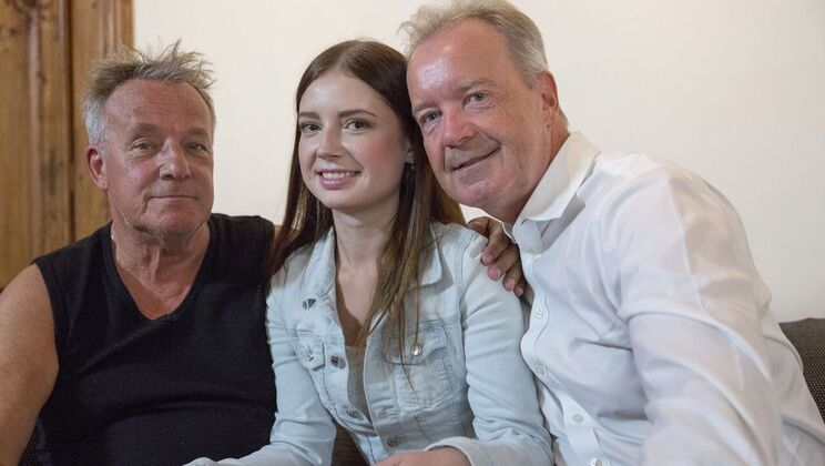 [Oldje] - Hostess's Close Up Fun - Boris - Harry - Taylor Krystal