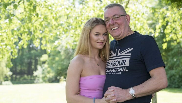 [Oldje] - Handjob under Summer Skies