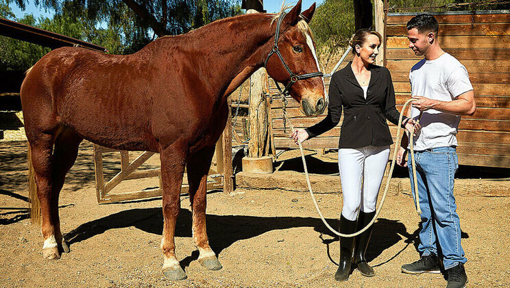 [MyFriend'sHotMom] - Enhanced Body Brett Rossi Gets Fucked by Seth Gamble - Seth Gamble - Brett Rossi