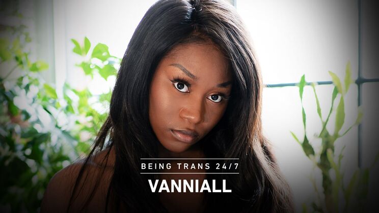 [Transfixed] - Cum Swapping with Shemale Vanniall - Vanniall - Ashley Lake