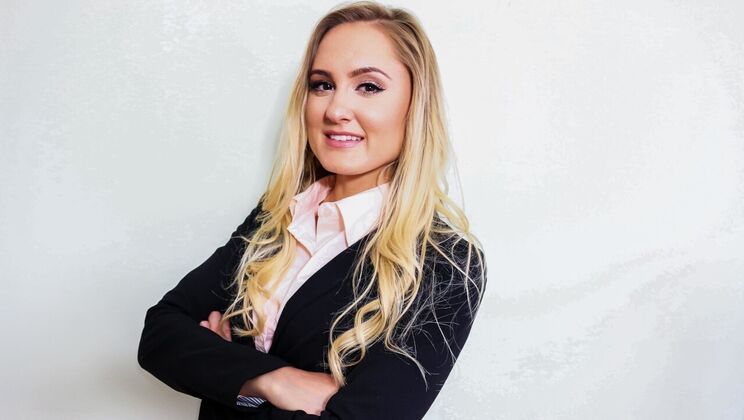 No Sale Blonde Blowjob