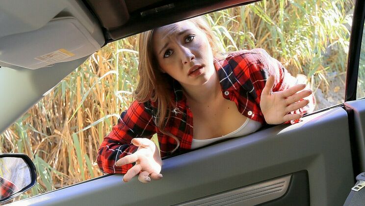 [StrandedTeens] - Hayden's Blowjob Gets Her A Ride Home - Hayden Hennessy