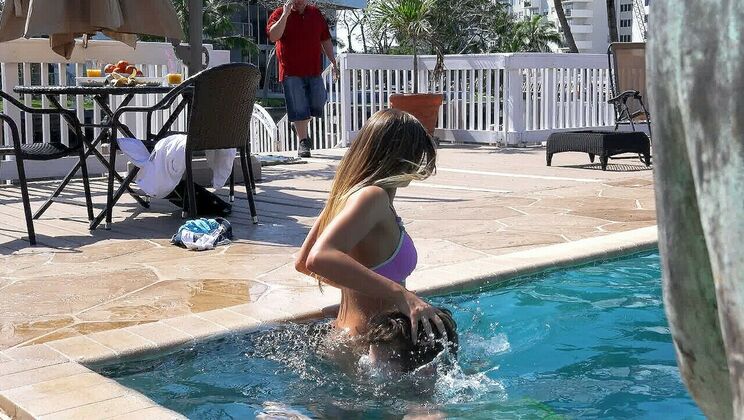 [IKnowThatGirl] - Trimmed Pussy Gets Banged - Sydney Cole