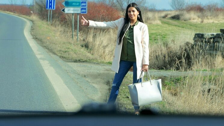 [StrandedTeens] - Stranded Hottie Eveline Dellai's Crazy Experience - Eveline Dellai