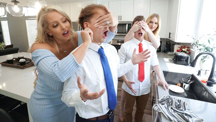 [MomSwap] - Fourway Fuck Fest with Puffy Nipples and Big Tits - Alura TNT Jenson - Audrey Madison - Joshua Lewis - Oliver Faze