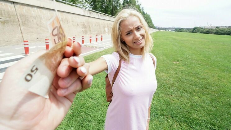 [PublicPickups] - European Amateur Gets Paid To Fuck - Veronica Leal - Tristan Seagal