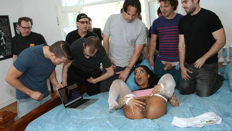 [Cumbang] - Kira Noir's Ebony Extravaganza - Kira Noir - Codey Steele - Robby Echo - Johnny Goodluck - Eric John - Wrex Oliver - Chad Diamond - Mark Zane - Damien Thorne - Mitt - Mike Hunter - Indiana Bones