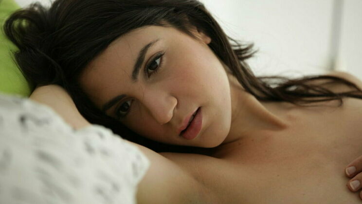 [SexArt] - Solo Italian Girl Luna's Pleasure - Luna