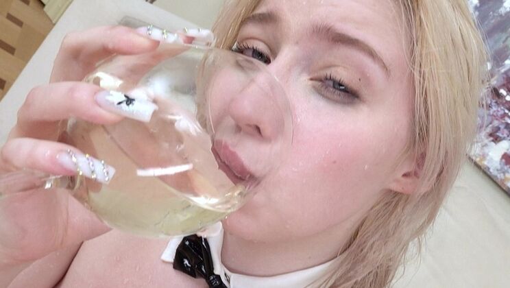 [ErikaKortiStudio] - Teen Kira Viburn Gets Gangbanged by 5 Big Cocks - Steve - Willy Regal - Kira Viburn - Pimpal Bill - Marty Dope - Markus Weles