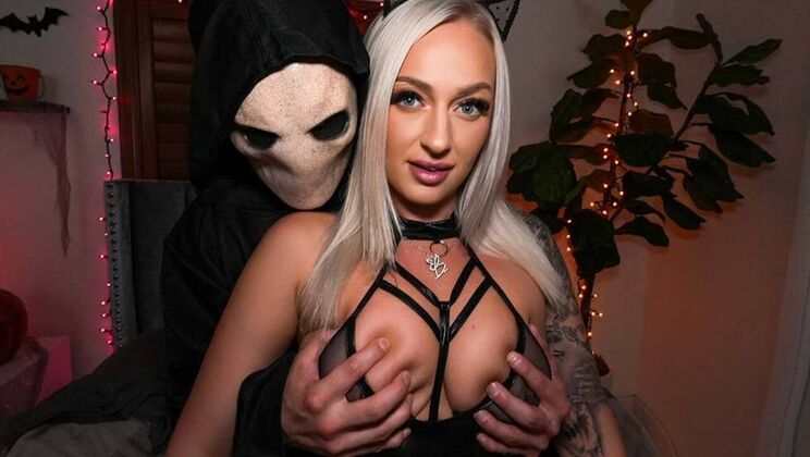 [BangbrosClips] - Big Ass Cowgirl Blowjob - Johnny Love - Elana Bunnz