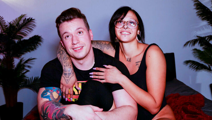 [HotGuysFuck] - Short Haired Mai Cox Takes Billy Burke's Cock! - Mai Cox - Billy Burke