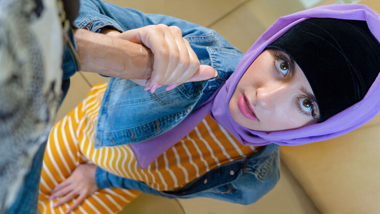 [HijabHookup] - Donnie Rock & Angeline Red: Wet Blowjob Fun - Donnie Rock - Angeline Red