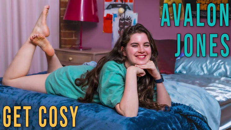 [GirlsOutWest] - Solo Sex Toy Fun with Avalon Jones - Avalon Jones