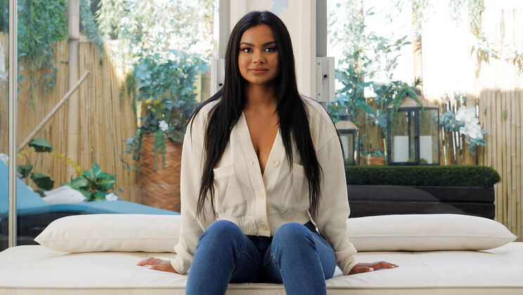 [NetGirl] - Sophia's Hot Casting Experience - Sophia - Numi