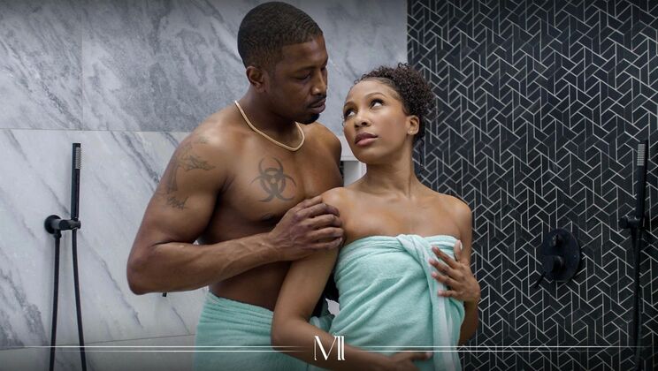 [ModernDaySins] - Shower Spy: Ebony Babe Exposed - Isiah Maxwell - Olivia Jay