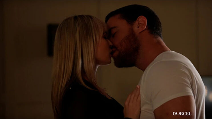 [DorcelClub] - James Duval and Lilly Bell's Candaulism - Lilly Bell - James Duval