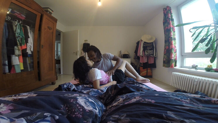 First Time Couple - Lina & Bonnie Kiss, Spank & Fuck Hard